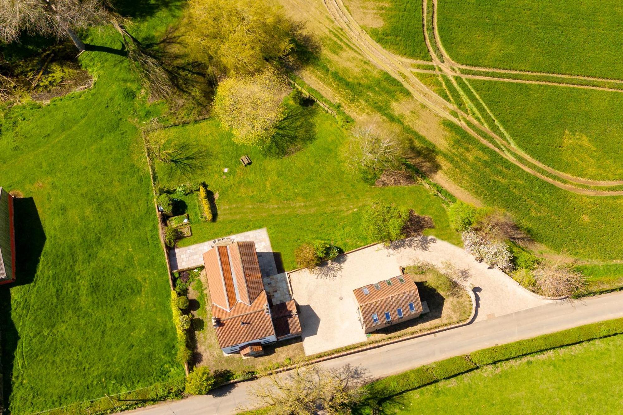 The Loft - Rural Setting With Parking Apartman Bishop Monkton Kültér fotó